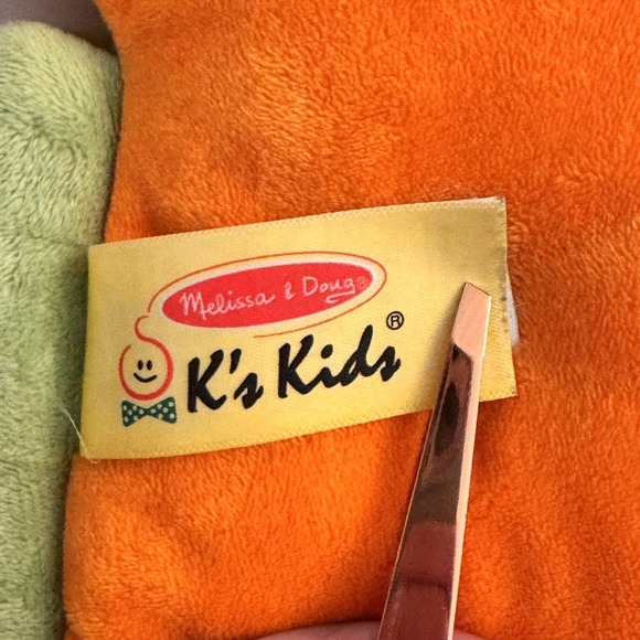 Taggies Hedgehog & Melissa Doug K's Kids Rainbow Fish Sensory‎ Crinkle Plush Lot - Picture 4 of 16